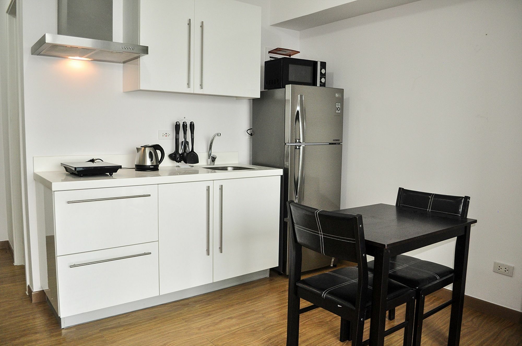 Siglo Suites @ The Acqua Private Residences Mandaluyong Екстер'єр фото